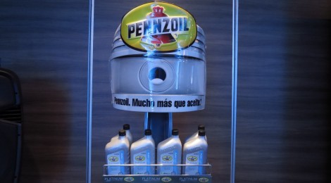 Pennzoil presenta Platinum, un aceite hecho de gas natural
