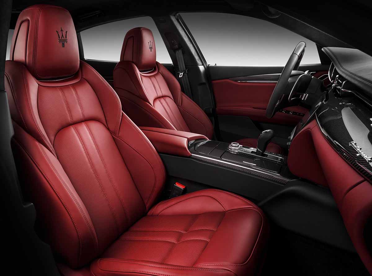 New Quattroporte GTS GranSport_ interior