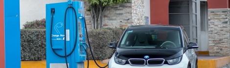 BMW: 412 kilómetros de energía